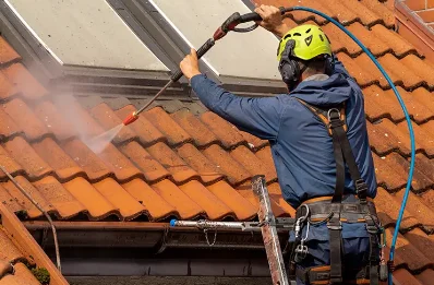 Démoussage et hydrofuge de toiture à Ouville